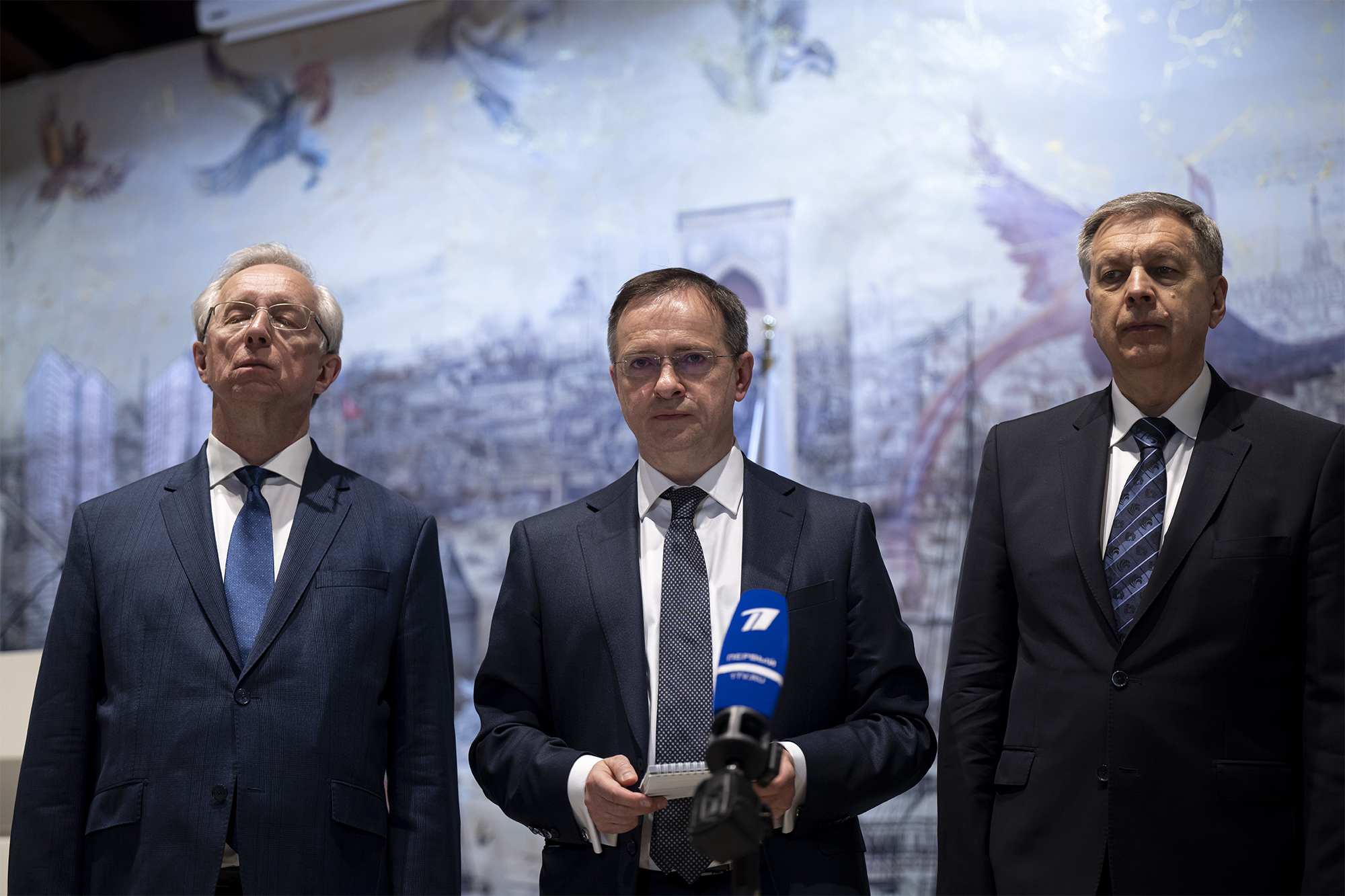 Переговори у Женеві: які теми третього раунду та чому Кремль змінив склад команди